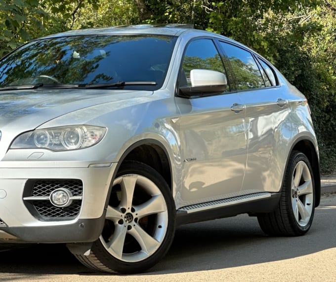 2025 BMW X6 M