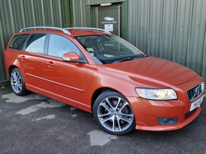 2025 Volvo V50