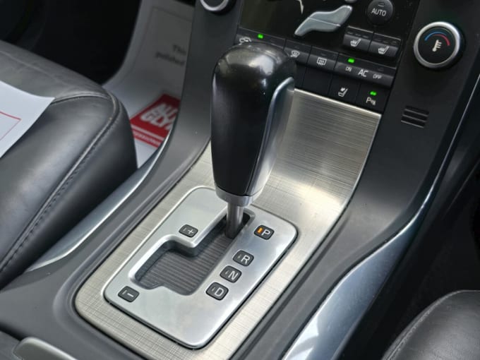 2025 Volvo V70