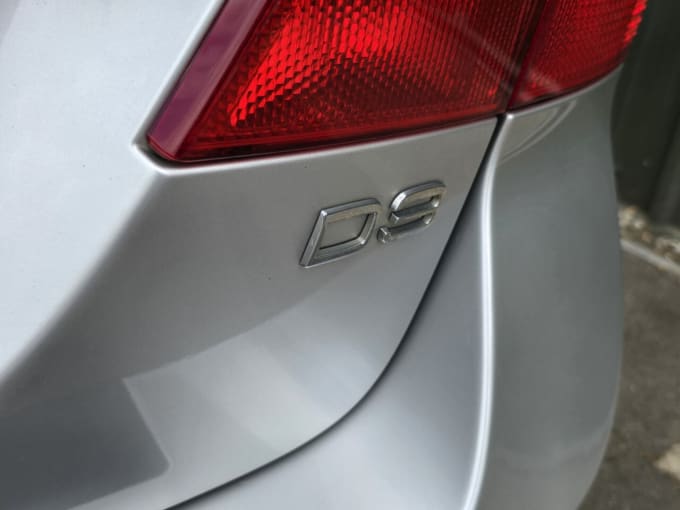2025 Volvo V70