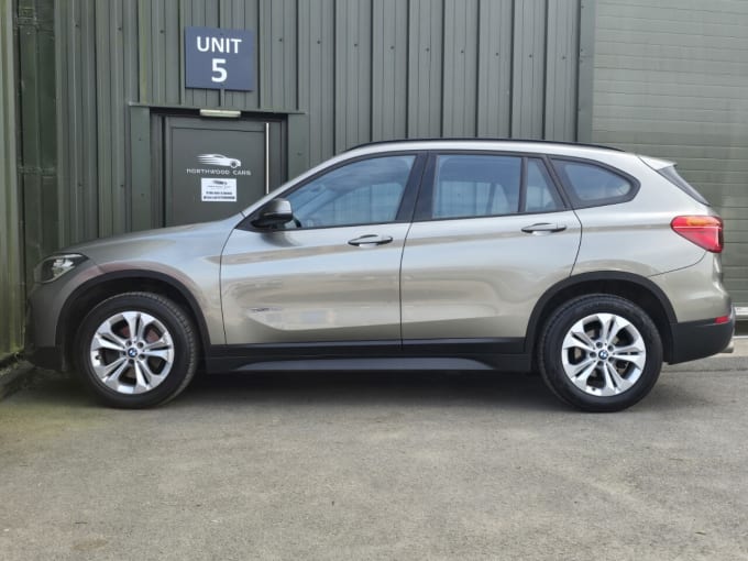 2025 BMW X1