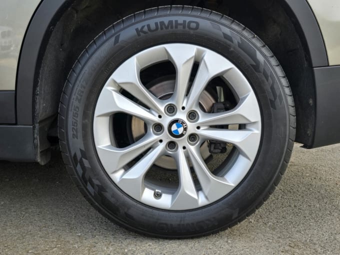 2025 BMW X1
