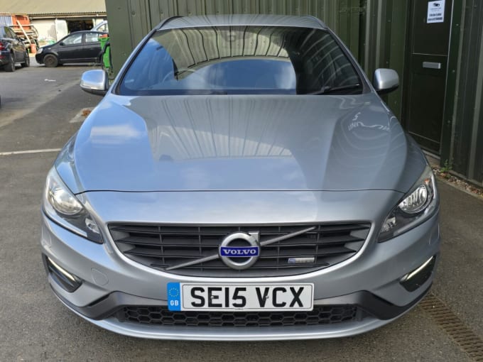 2025 Volvo V60