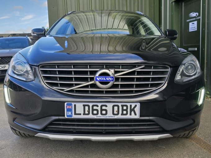 2025 Volvo Xc60