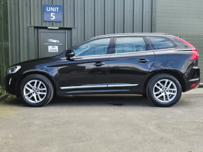 2025 Volvo Xc60