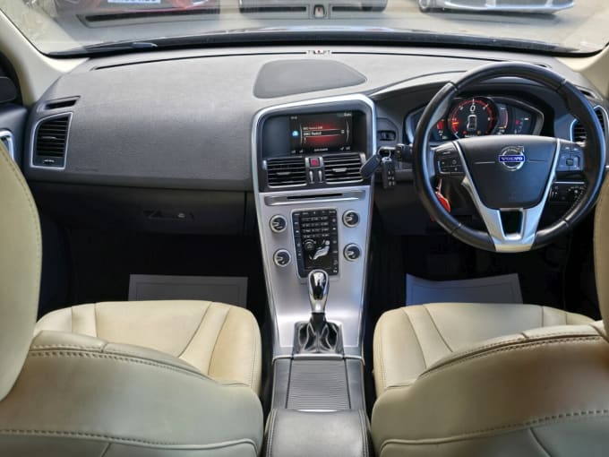 2025 Volvo Xc60