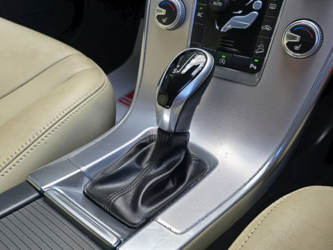 2025 Volvo Xc60
