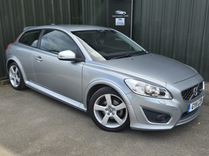 2025 Volvo C30