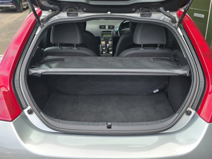 2025 Volvo C30