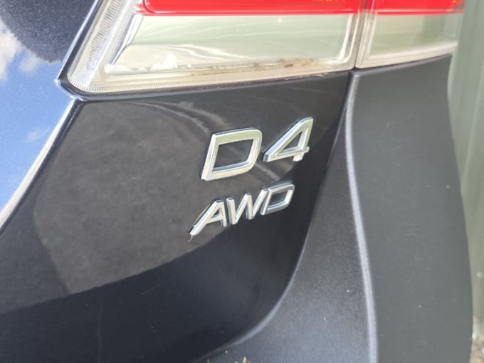 2025 Volvo Xc70