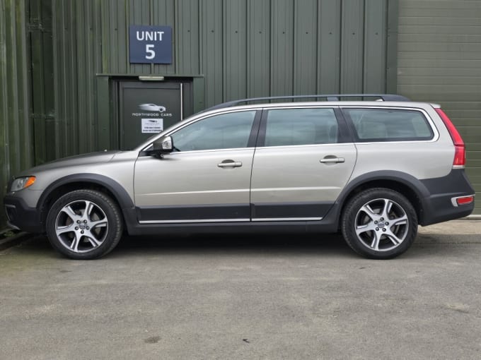 2025 Volvo Xc70