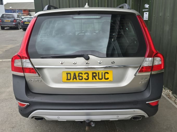 2025 Volvo Xc70