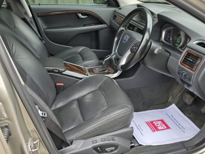 2025 Volvo Xc70