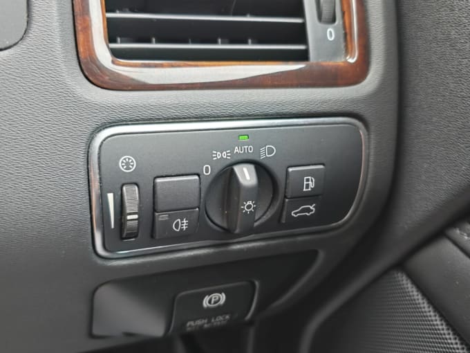 2025 Volvo Xc70