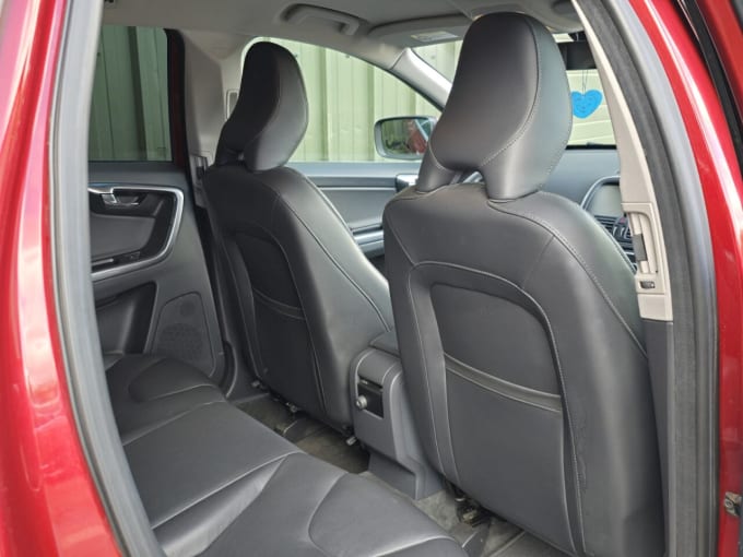 2025 Volvo Xc60