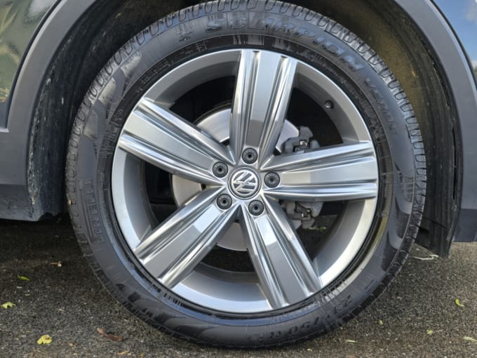 2025 Volkswagen Tiguan