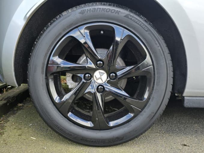 2025 Ds Automobiles Ds 3