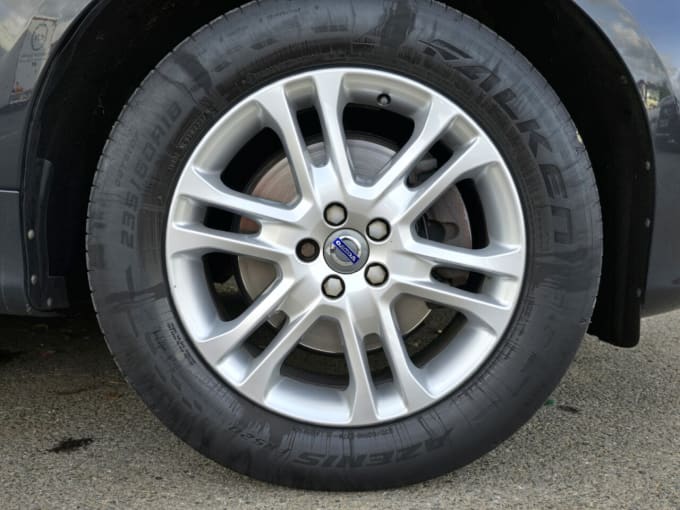 2025 Volvo Xc60