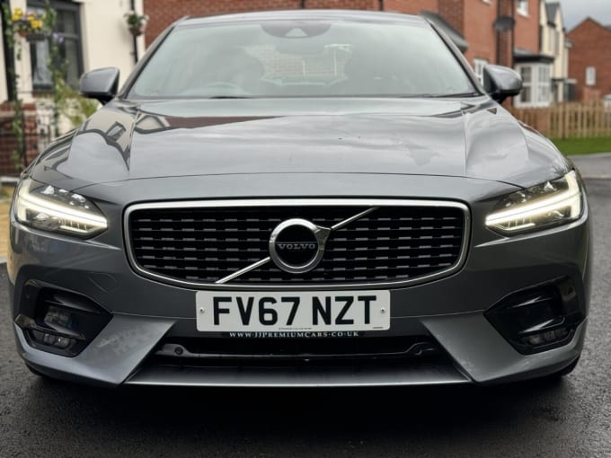 2018 Volvo S90