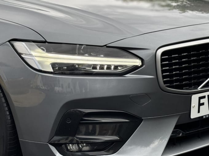 2018 Volvo S90
