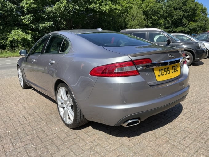 2010 Jaguar Xf