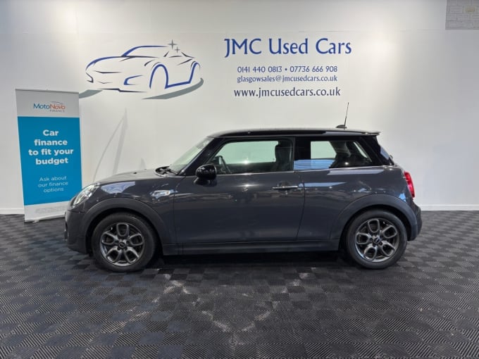 2025 Mini Hatch