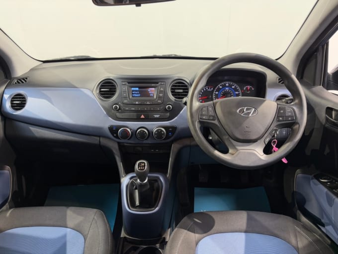 2025 Hyundai I10