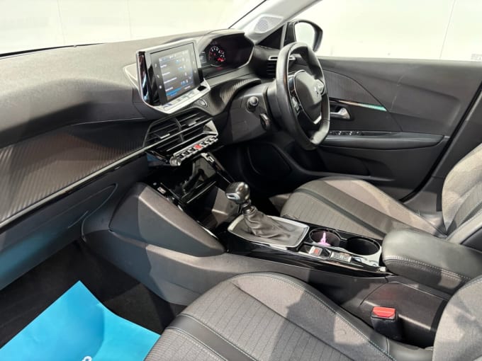 2025 Peugeot 208
