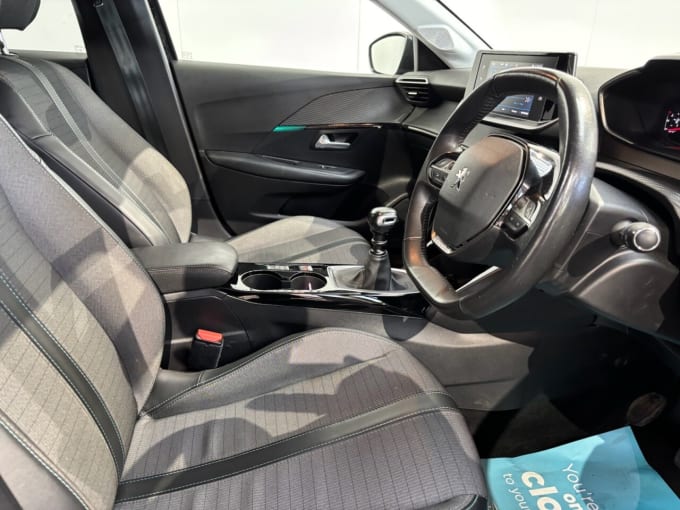2025 Peugeot 208