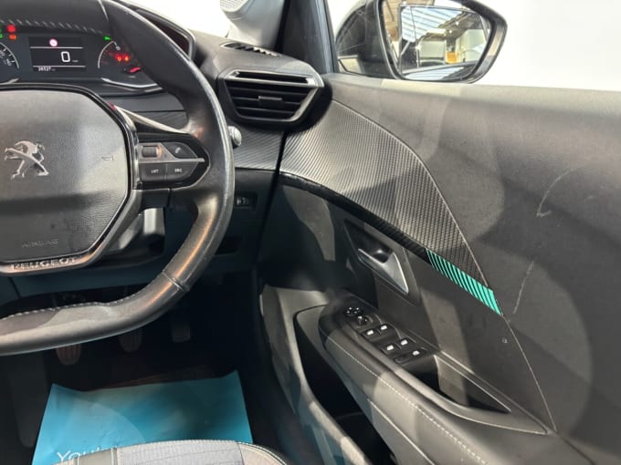2025 Peugeot 208