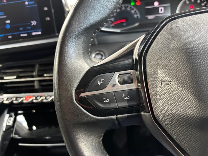 2025 Peugeot 208