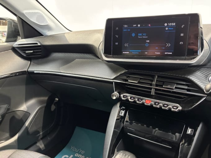2025 Peugeot 208