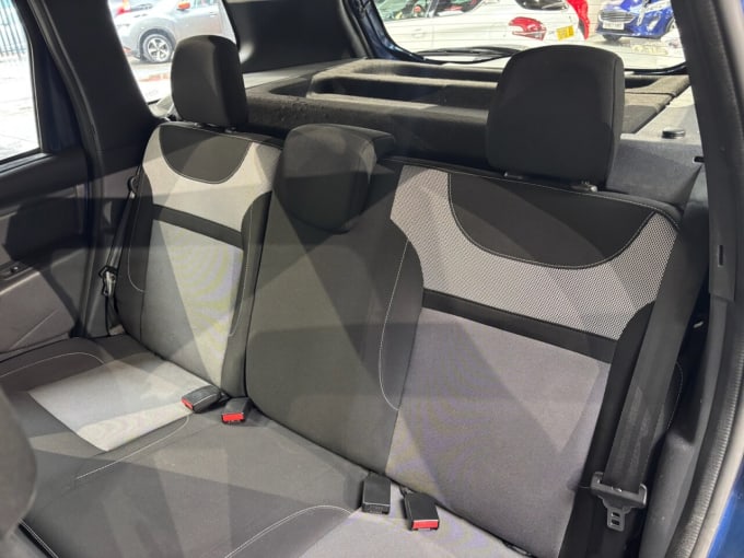 2025 Dacia Duster