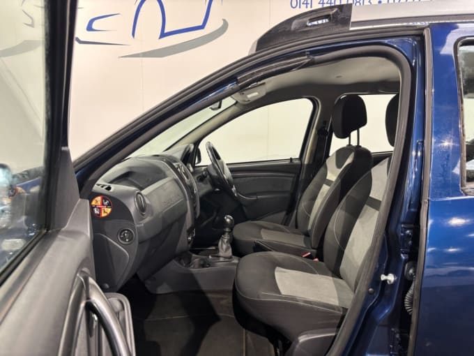 2025 Dacia Duster