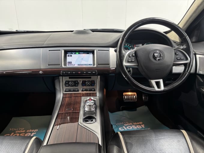 2025 Jaguar Xf