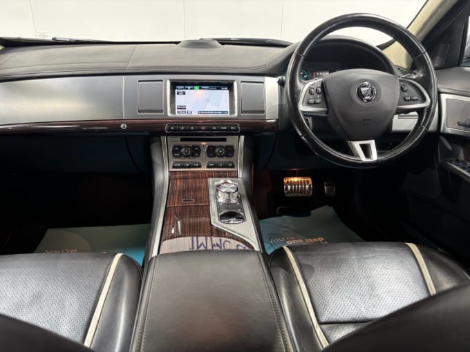 2025 Jaguar Xf