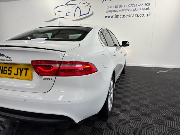 2025 Jaguar Xe
