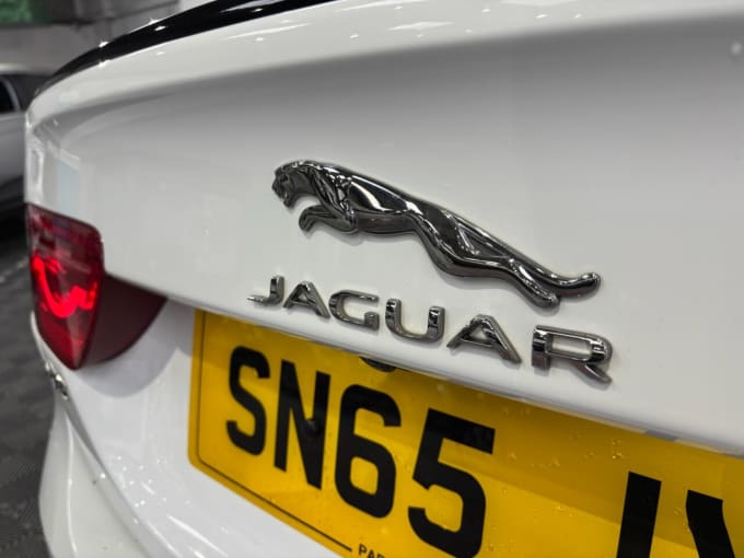 2025 Jaguar Xe