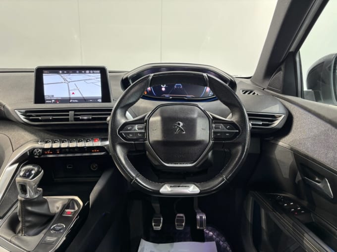 2025 Peugeot 5008