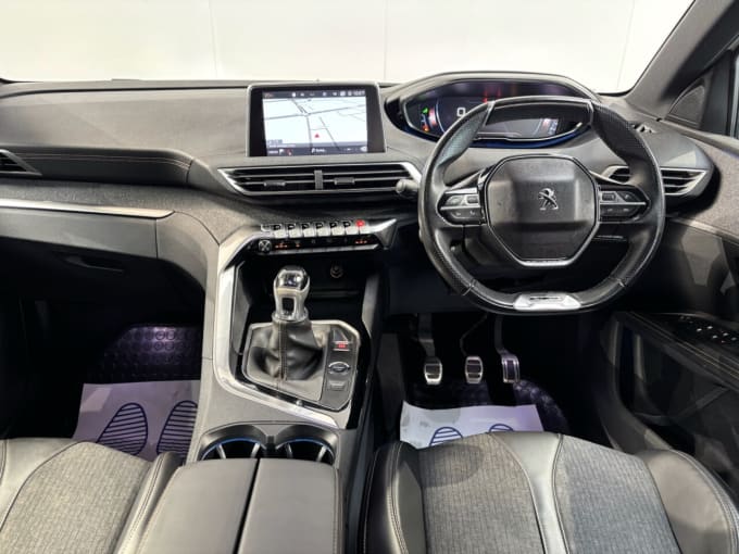 2025 Peugeot 5008