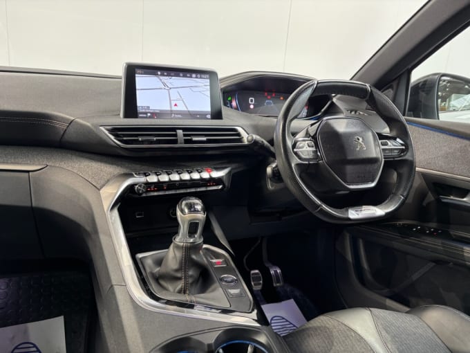2025 Peugeot 5008