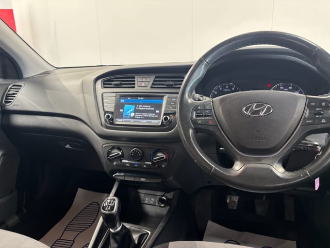 2025 Hyundai I20