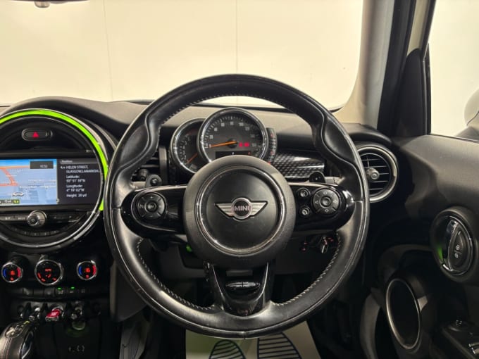 2025 Mini Hatch