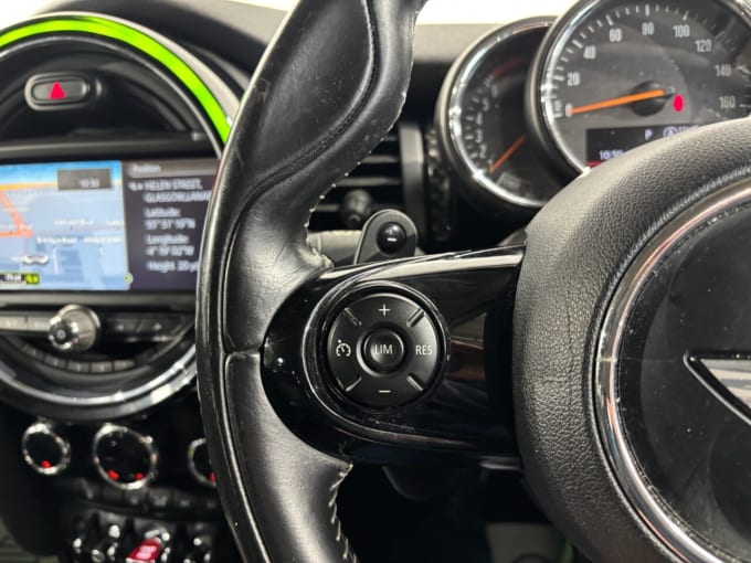 2025 Mini Hatch