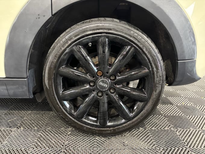 2025 Mini Hatch