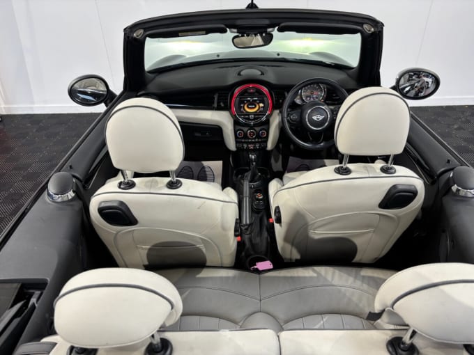 2025 Mini Convertible