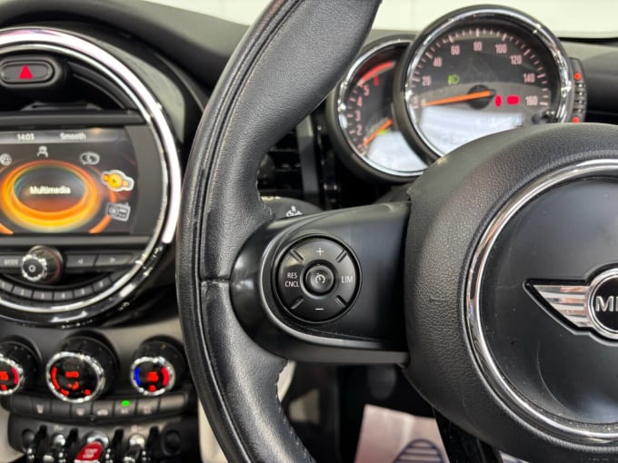 2025 Mini Convertible