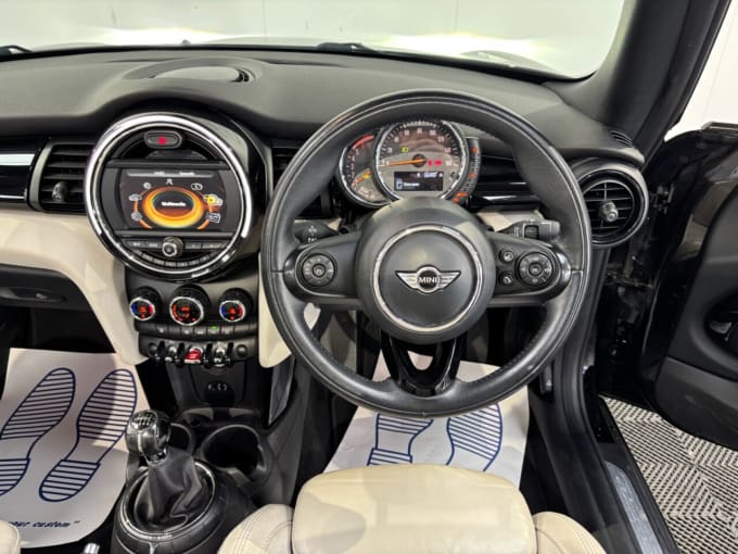 2025 Mini Convertible