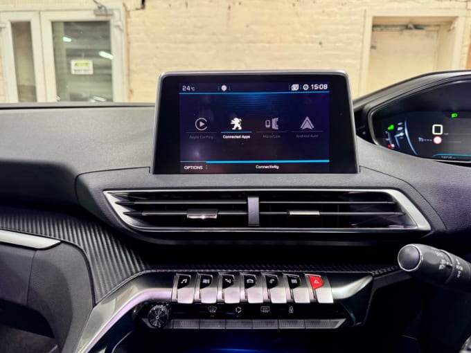 2025 Peugeot 3008