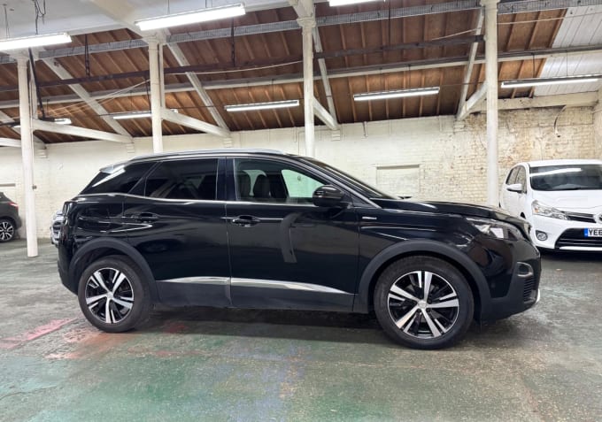 2025 Peugeot 3008